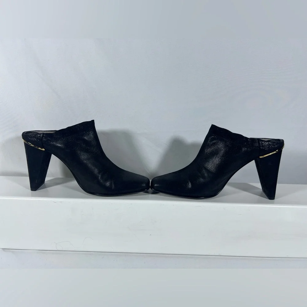7019: Louis Vuitton Black Leather Mule Heels Gold LV Detail 37.5
